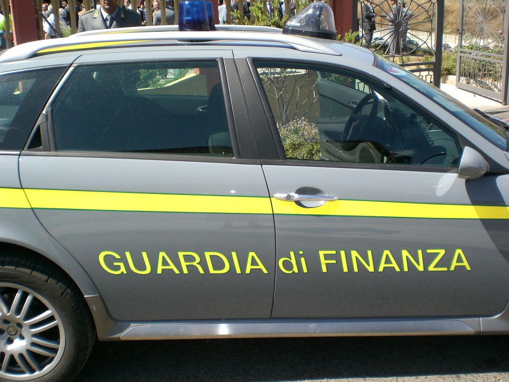 guardia_finanza_milano.jpg
