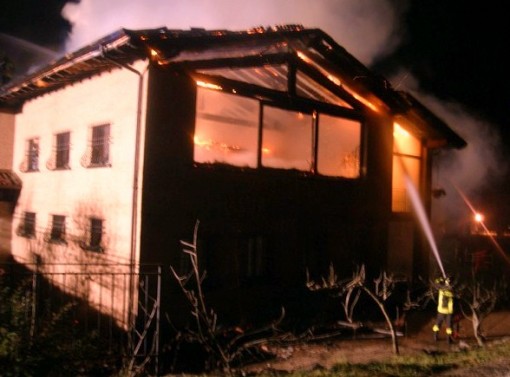 Incendio "Trote Blu" Cortabbio