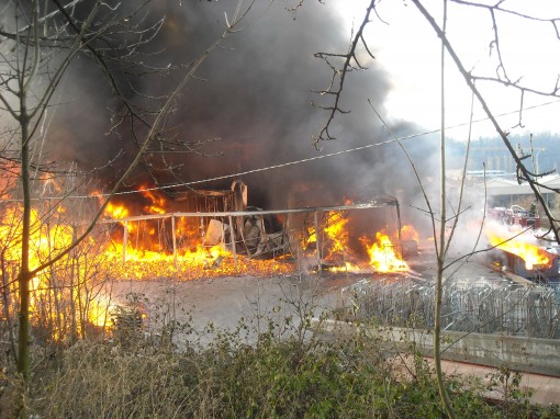 Incendio Dolzago ditta Spreafico