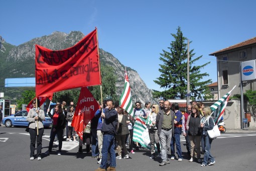 corteo sanità lecco