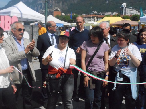 taglio nastro mercato europeo