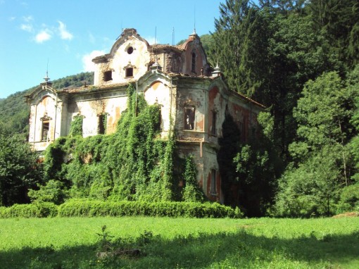 Villa de Vecchi cortenova