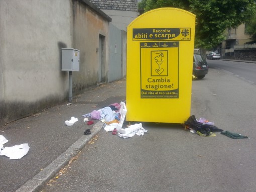Via Tonale rifiuti 3