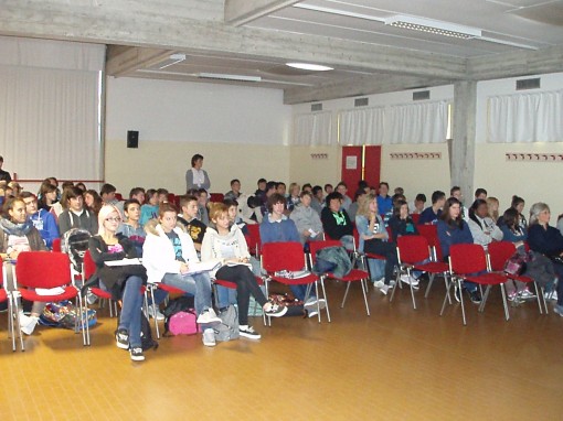 studenti Fiocchi, incontro Emergency