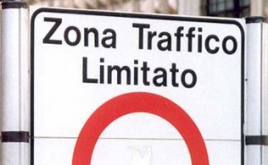 zona traffico limitato cartello ztl