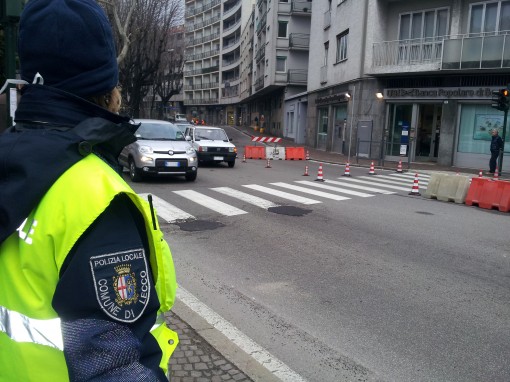 Senso unico via Dante