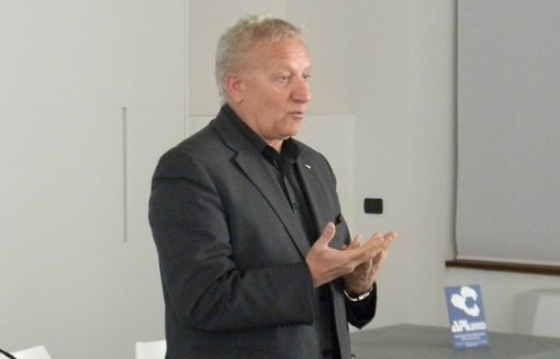 Api gruppo giovani - comunicazione - marzo 2013 (2)