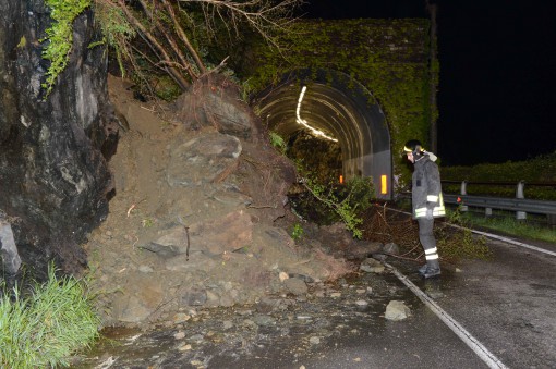 Frana Sp 72 dervio 29 aprile 2013 (2)