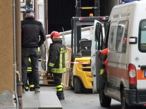 Incidente sul lavoro Valmadrera 8 aprile 2013 (19)
