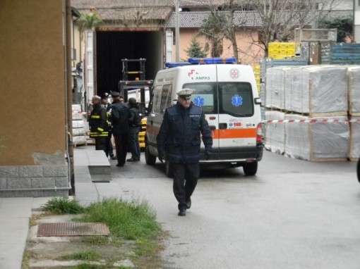 Incidente sul lavoro Valmadrera 8 aprile 2013 (20)