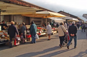 Mercato area ex Piccola