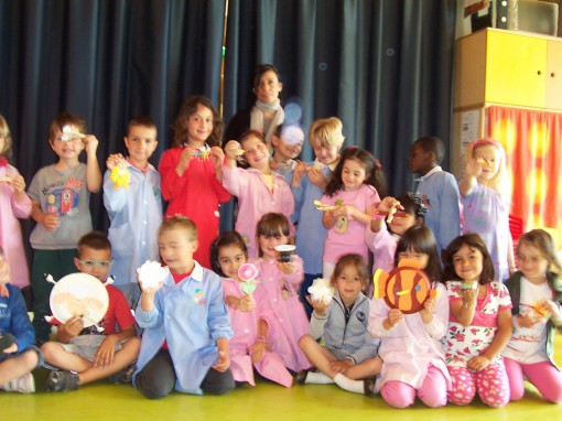 Asilo Nava civate bambini 6 giugno 2013 (1)