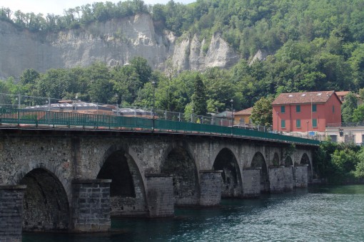 senso unico ponte Azzone Visconti (10)