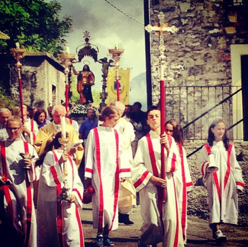 Morterone_processione_ferragosto_2013 (2)