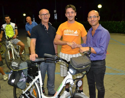 giro italia bici elettrica Mandello