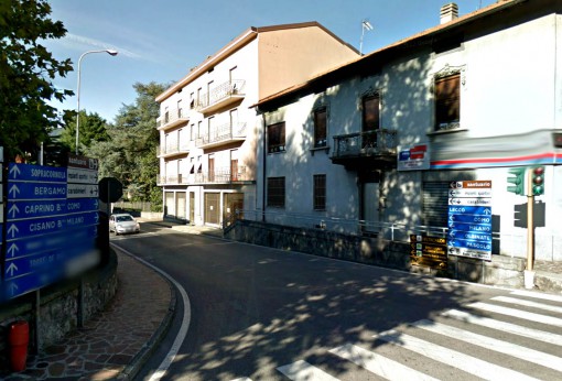 incrocio via dante via mazzini calolzio