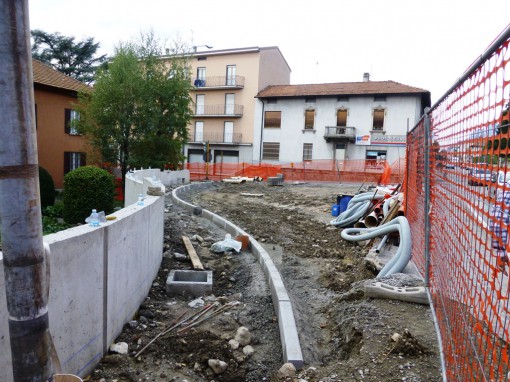 lavori-rotonda-calolziocorte (12)