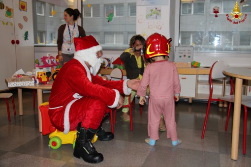 Vvf_Natale_2013_02_Ospedale