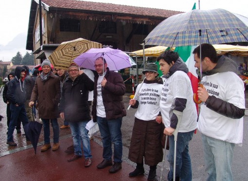 manifestazioni pro contro Kyenge (5)