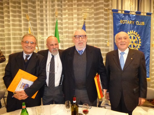 2014-02-06 Rotary (da sx Scotti_Paramatti_Sindoni_Monolo) hr