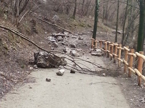 Ballabio ciclabile frana 2 febbraio 2014 (2)