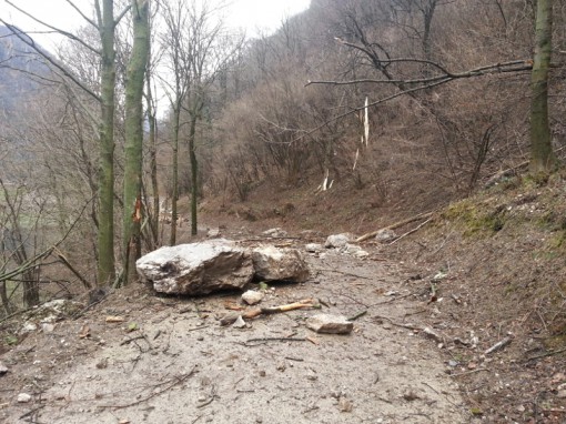 Ballabio ciclabile frana 2 febbraio 2014 (5)