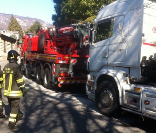 Camion bloccato - Lecco Ballabio - 22 febbraio 2014 (3)