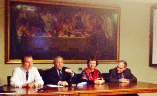 Foto consegna borse di studio Aospedale lecco 2014 (4)