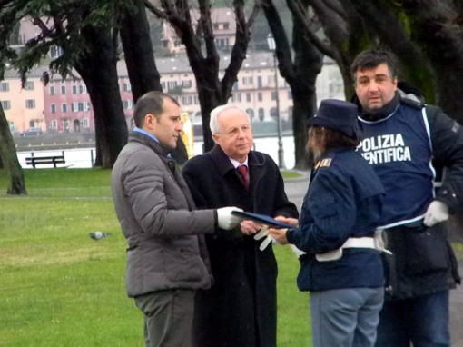 Lecco - febbraio 2014 - Cadavere lago (18)