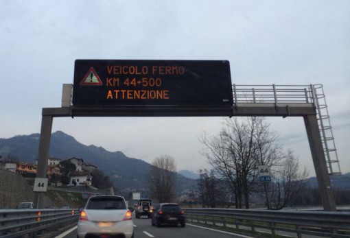 veicolo in panne ss36 (1)