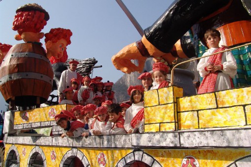 FOTO CARNEVALE - LECCO 2014 (26)