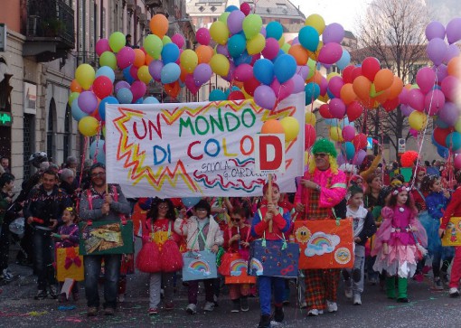 FOTO CARNEVALE - LECCO 2014 (51)