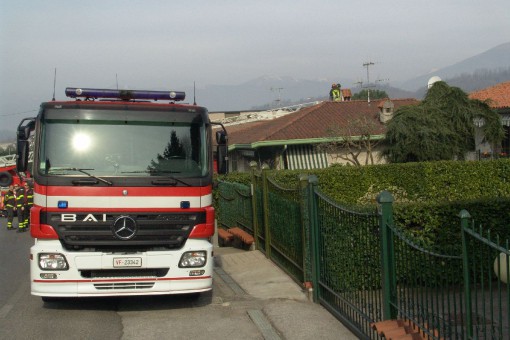 Vigili del Fuoco - intervento Castello Brianza (4)