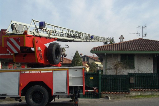 Vigili del Fuoco - intervento Castello Brianza (6)