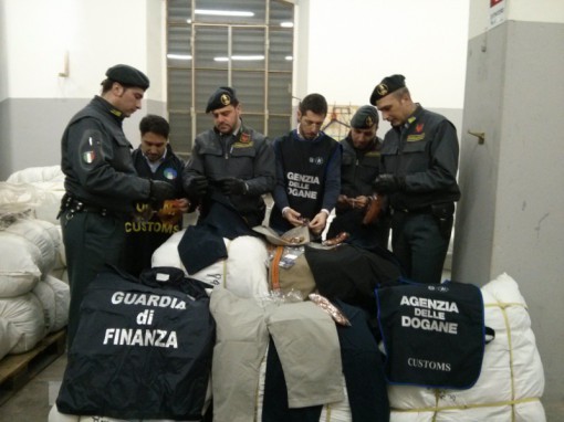 foto made in italy finanza