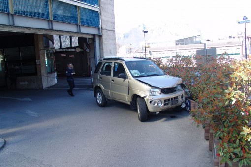 schianto bennet piazze - lecco (4)