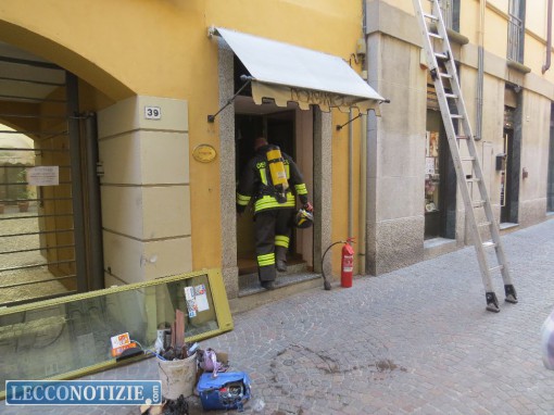 Incendio gioielleria bonsanto lecco aprile 2014 (11)