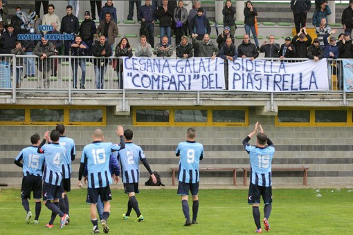 Striscione a Inveruno
