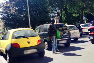 abusivi - parcheggi - vu cumpra (2)