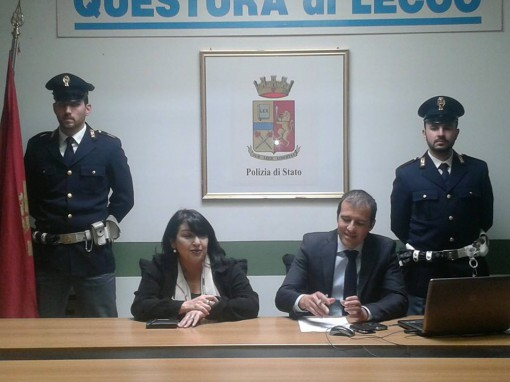 mimma vassallo vicequestore marco cadeddu capo squadra mobile conferenza del cinque aprile