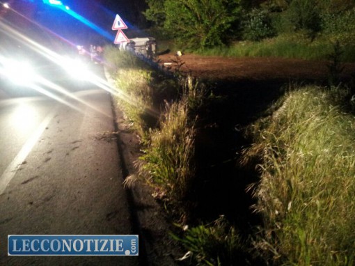 Olgiate Molgora ribaltamento ss briantea  (7)