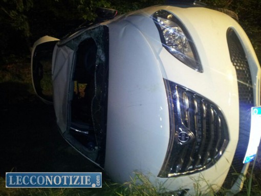 Olgiate Molgora ribaltamento ss briantea  (8)