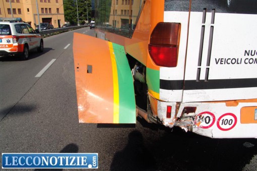 auto contro pullman - malgrate (4) copy