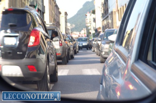 corso martiri traffico (5)