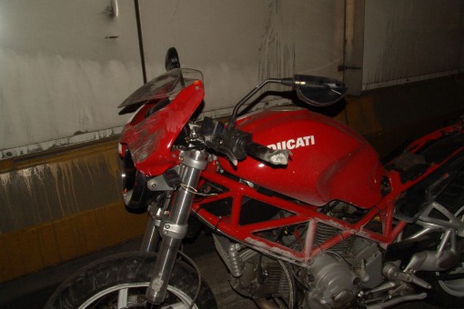 incidente attraversamento moto