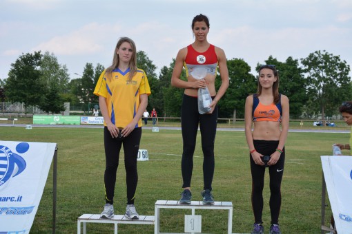 a sinistra Clarissa Angioletti