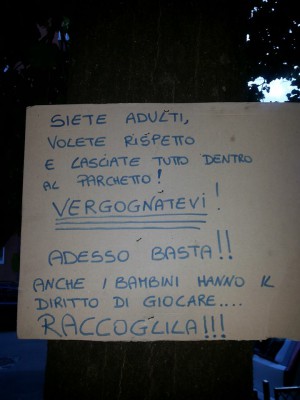 protesta cacca parco - Alpini (1)