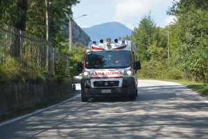 L'ambulanza con a bordo il sub lascia moregallo