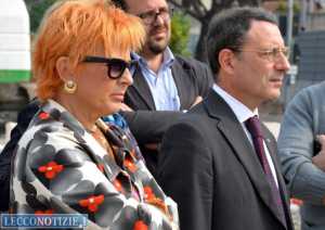 L'assessore Francesca Rota e il sindaco di Calolzio, Cesare Valsecchi