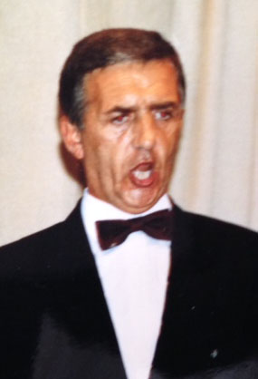 Angelo Manzoni cantava nella corale di Valmadrera